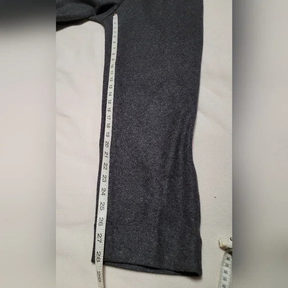Banana Republic wool pants, size 10L - Picture 9 of 13